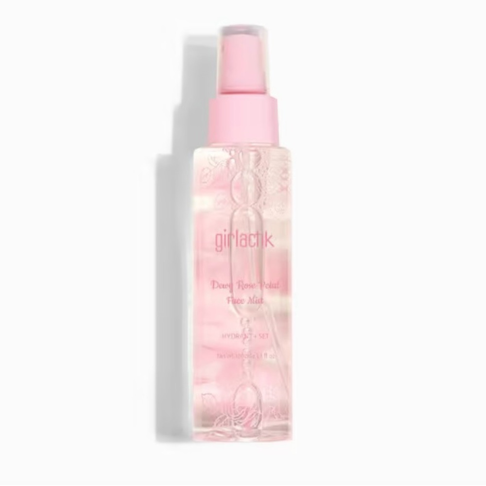 NWOT 🎉 GIRLACTIK Rose Petal Dewy Face Mist